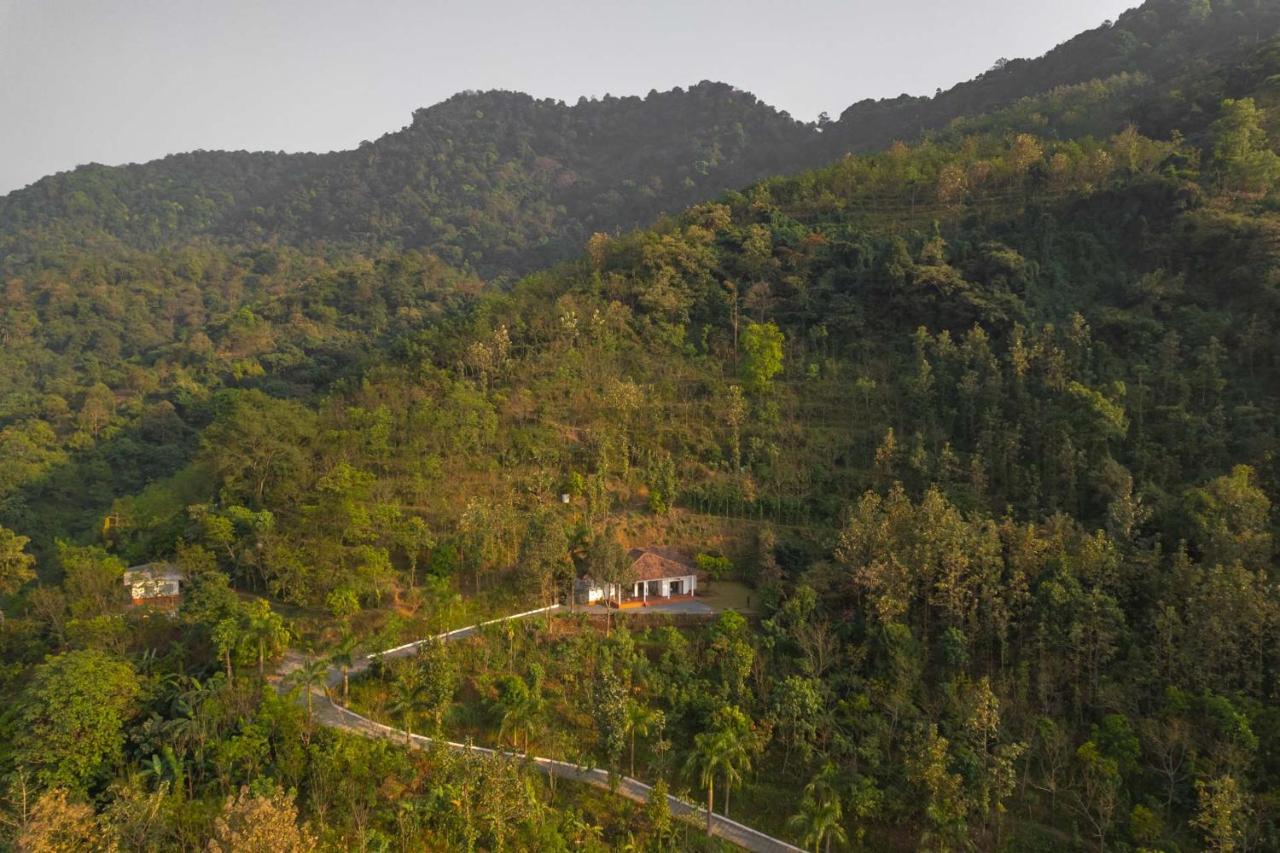 La Grove 2Bhk With Stunning View - Kannur Wayanad Exterior photo